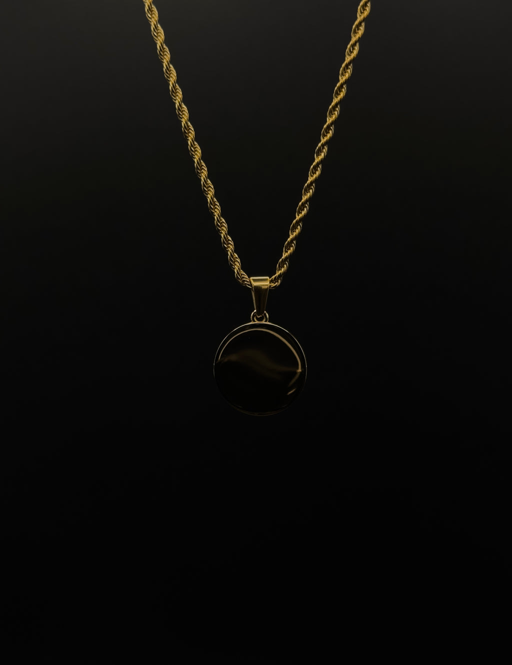 Astra Polaris Pendant