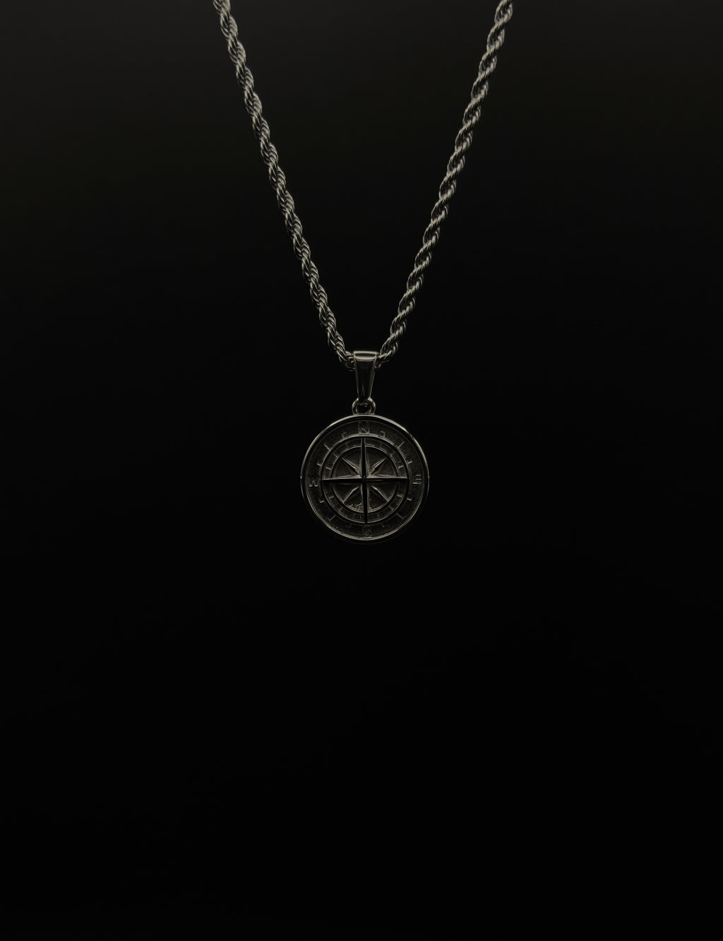 Astra Polaris Pendant